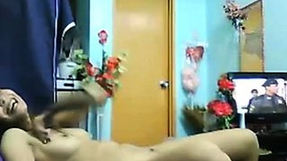 Sexy Filipina Cat Julia on Webcam