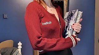 Hot amateur webcam teen masturbates for their fans