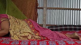 Teen Stepniece Sharing Bed with Wicked Stepuncle