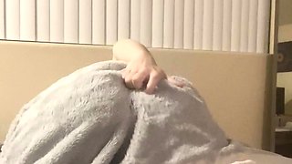 Blonde emo amateur solo masturbation