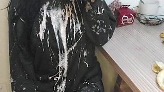 I Fill My Stomach with Food