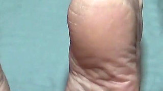 Sexy Mature Soles & Foot Job Aunty Ann Plays with Her Pussy up Close