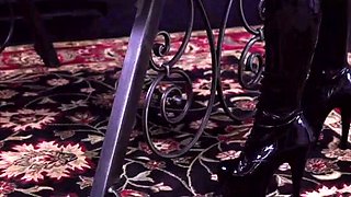 Goddess Eris - Smoking Goddess
