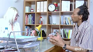 Curves Blond hair girl Granny Nurse Examines BIG BLACK PENIS Patient
