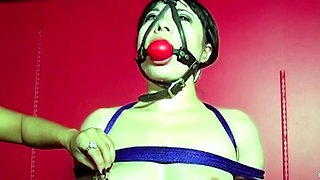 MaxineX - Nyssa Nevers Extreme Bondage Training
