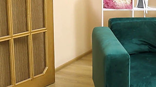 Yoga with Stepmom Turns Into Facesitting Lesbian Sex