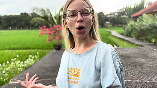 How an AI girlfriend can help you (or break you)