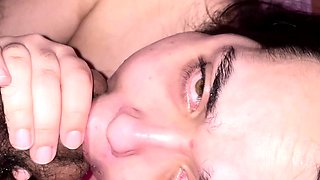 Amateur girlfriend handjob and blowjob with facial