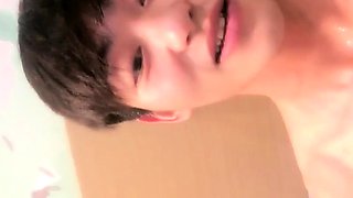 Korean wife on couch Amateur Asian Japanese Korean Webcams