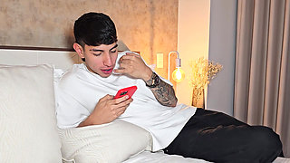 From innocent girl on Instagram to porn actress... I still can't believe it - Esteban Gamboa & Andrea Castro