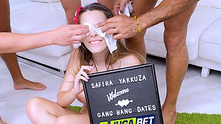 Safira Yakkuza Takes Seven-Man Airtight Gangbang