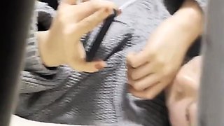 밍키넷 보면서 자위하는 옆집 여대생