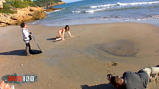 Sexy Video: Jessica Bitch Beach Shoot
