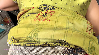 Komal bananas are very much liked, that's why the brother-in-law brought a dozen bananas from the market, for the sake of the sister-in-law, but the sister-in-law wanted a big banana.