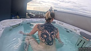 Samanta Rouge wanking her pussy by the pool with a toy