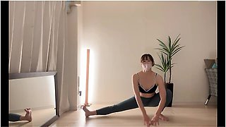 Yoga Series 2 Main Story Uncensored! In Todays Lesson, Teacher Put A Vibrator In Her And Tried Yoga, And I Involuntarily Squirted While Posing On The Way