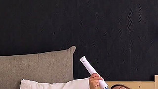 Home Alone Amateur Wife Rides Hitachi on Pillow