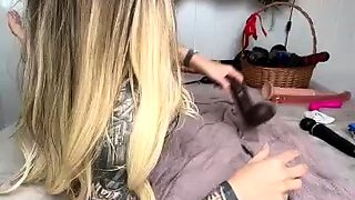 Blonde tight pussy babe solo toy fun in glamour masturbation
