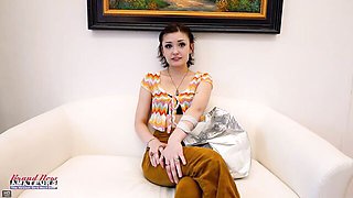 Wendy the tattooed newbie mixes dildo and rimjob