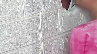 Gloryhole the Dick Reacts to Every Move