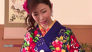 Perky Ayumi Shinoda - teen (18+) movie - SchoolGirls HD