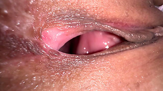 My 18 Years Old Girlfriend Agreed to Loose Virginity on Camera