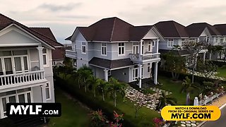 Concept: giantess cougar