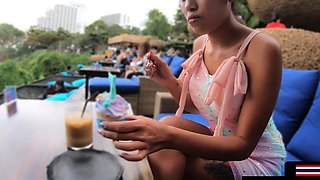 Thai Euro couple public fun and home sex