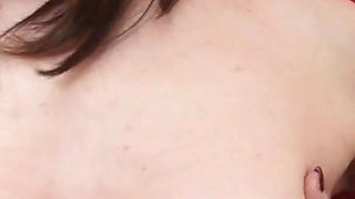 Sexy British MILF Kitty Cream Masturbates in Bed