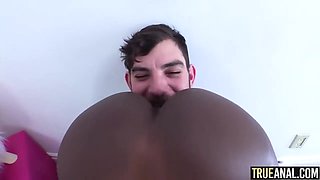 Ana Foxxxs Ass Is Back For More