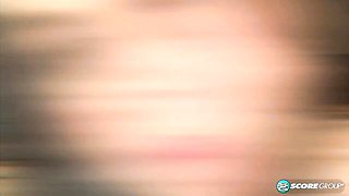 Soloing long-legged brunette Lake Russell plays with her shaved pussy