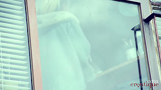 Victoria - Erotic Colouring