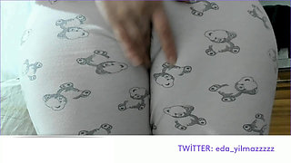 Masturbation in Pajamas- Caressed My Pussy- Turkish Porn- Big Ass- Turkish MILF- Camel Toe- Doggy in Pajamas