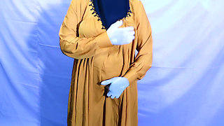 Indian Muslim Hijabi Beautiful Wife Satisfying Her Sexual Hunger With Her Hands - Clear Hindi