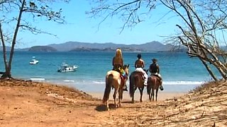 Bisexual Lovers Delfynn Delage and Katy Give a Tour Guide a Blowjob - Private Porn Sex Videos