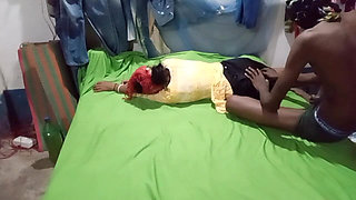 Romantic Video with a Desi Aunty Featuring a Hot Butt and Kissing Only