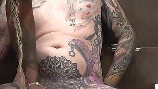 The Kinky Slut Queen "Dark Dea" in Horny Wet Fuck with the Huge Xl and Her Bull Dark in the Bathroom Part 4