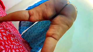 Muslim Arabian Big Ass BBW Hot Maid After Work Show Her Big Ass for Get Fucked From Boss