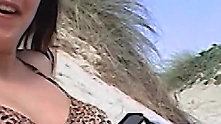 Quick wet blowjob at the beach