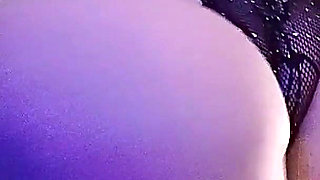 She Released Her Ass in the Fur Without Frills and Made the Boy Throw Everything