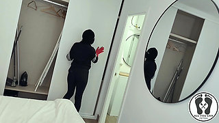 Perfect Ass Latina Caught Inside the House
