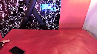 Blonde tight pussy babe solo toy fun in glamour masturbation