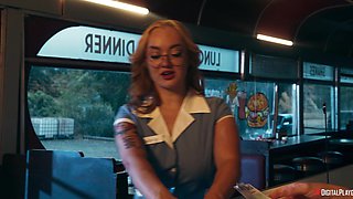 Queenie Sateen's Wild Interracial Passion Explodes in Sultry Heat