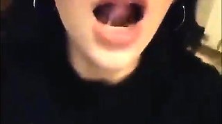 Extreme amateur brunette pov blowjob