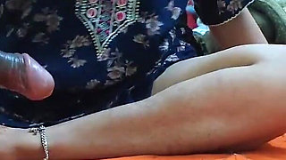 Bhabhi Ko Mc Mai Hi Condom Laga Kar Choda