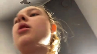 Extreme squirting and cumming in the gym