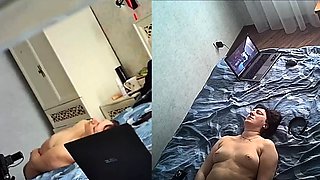 Her fucking with a sex machine is filmed by two ca