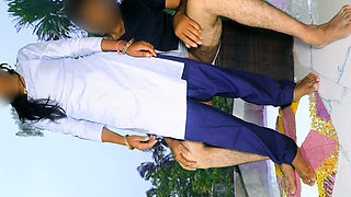 Indian college student FUCKING OUTDOR on ROOFTOP.Tight Pussy Virgin college Girl Desi Sex,Indian Sex