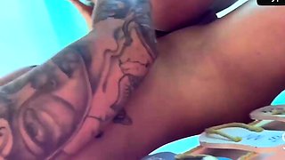 Real couple screws in tanning booth, milking each other's