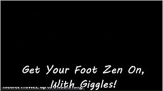 Doctor Tampa - Giggles Struts Feet In Heels